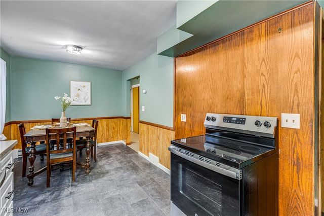 1850 Oriel Rogers Road, Girard, OH 44420