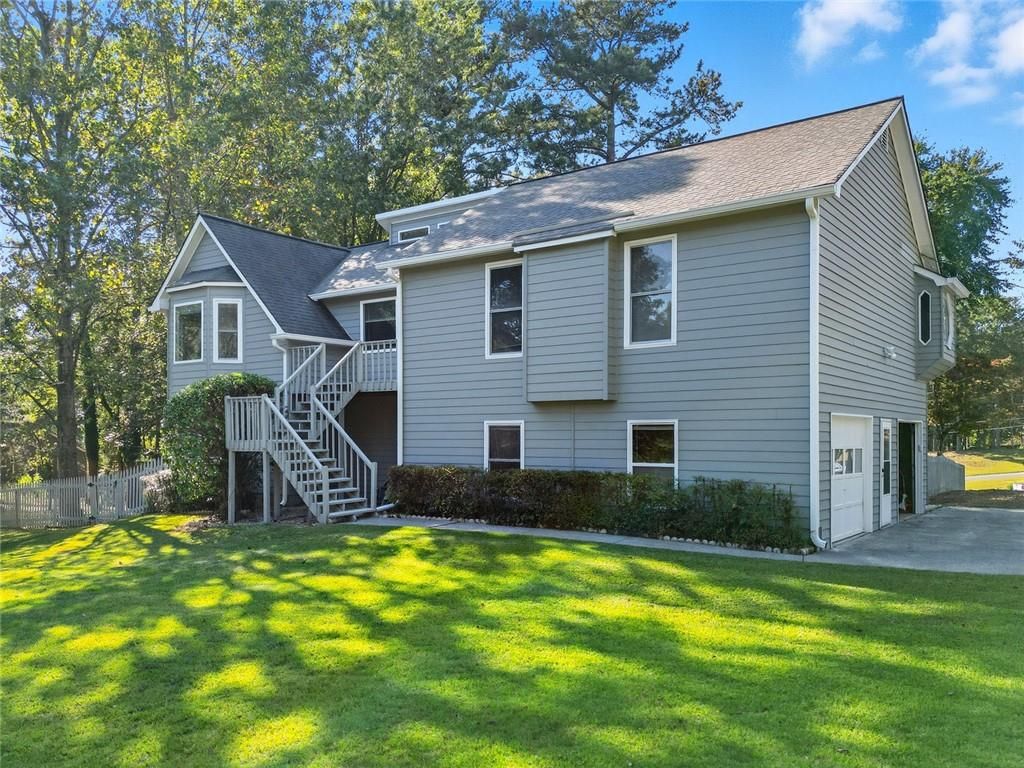 2233 Mohawk Trail, Acworth, GA 30102