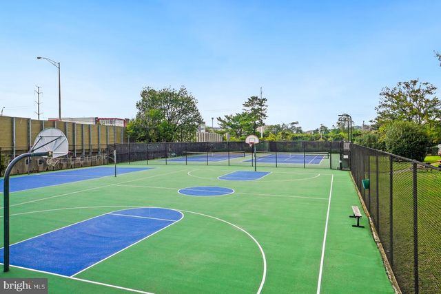 1640 FITZGERALD LN, Alexandria, VA 22302