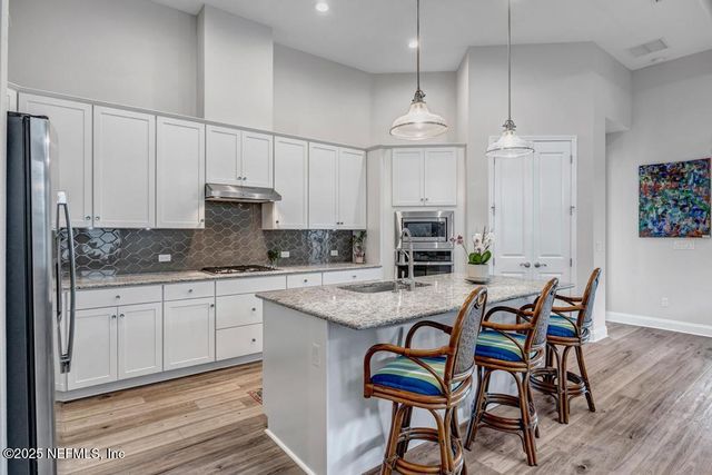 147 FORESTVIEW Lane, Jacksonville, FL 32081