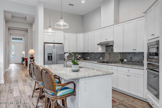 147 FORESTVIEW Lane, Jacksonville, FL 32081