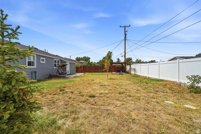 173 N TALBOT DR, Layton, UT 84041