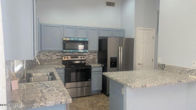 5554 W Carriage Drive, Tucson, AZ 85742