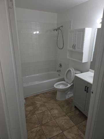 4443 Vicliff Rd Road, West Palm Beach, FL 33406