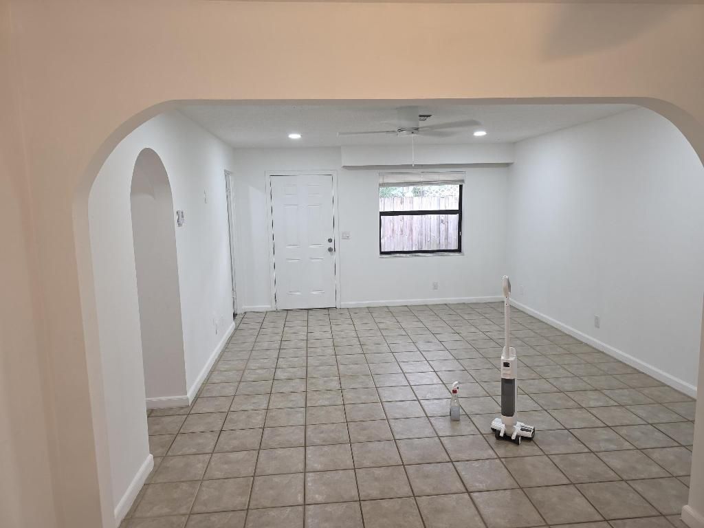 4443 Vicliff Rd Road, West Palm Beach, FL 33406