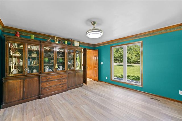 25103 Haines Road, Greenwood, MO 64034