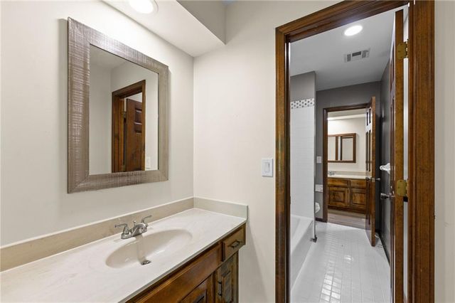 25103 Haines Road, Greenwood, MO 64034