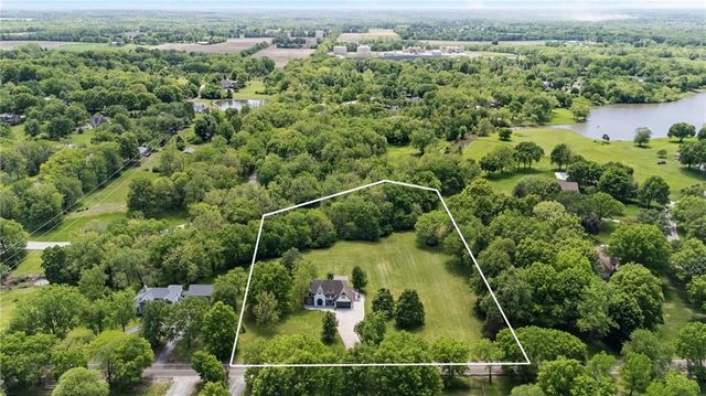 25103 Haines Road, Greenwood, MO 64034