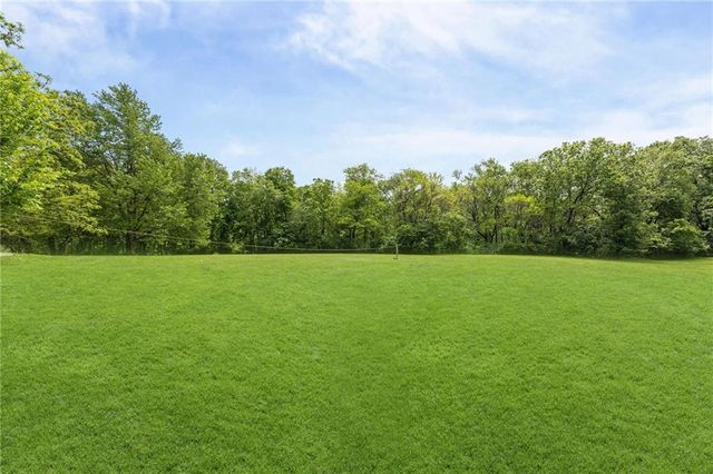 25103 Haines Road, Greenwood, MO 64034