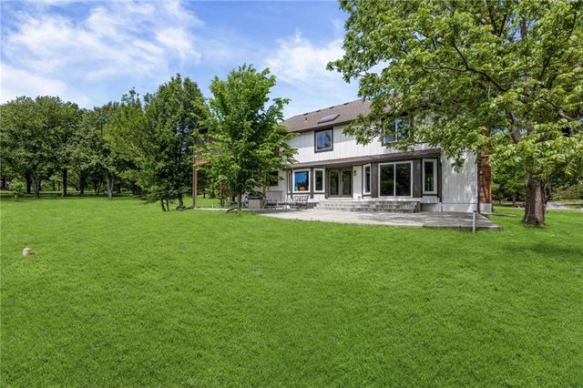 25103 Haines Road, Greenwood, MO 64034