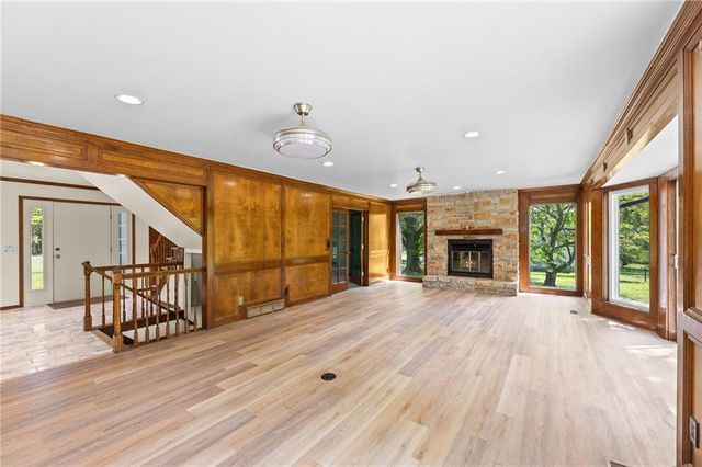 25103 Haines Road, Greenwood, MO 64034