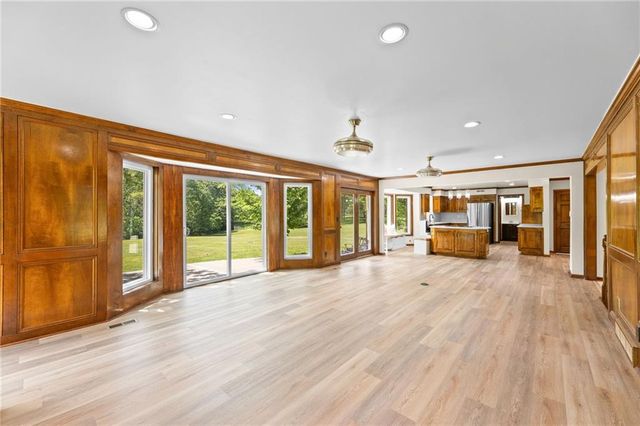 25103 Haines Road, Greenwood, MO 64034