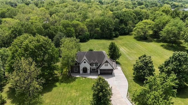 25103 Haines Road, Greenwood, MO 64034