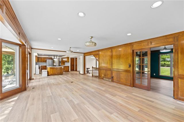 25103 Haines Road, Greenwood, MO 64034