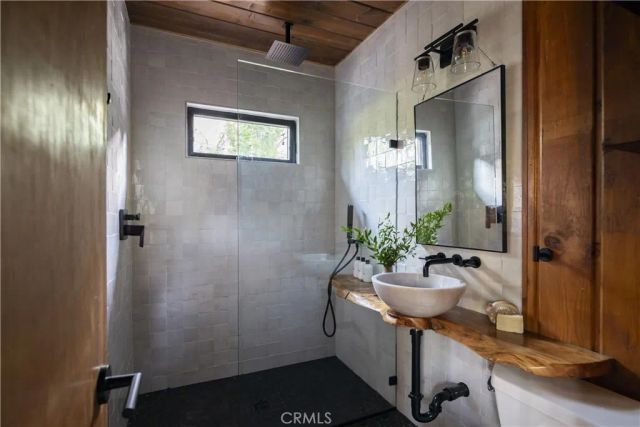 29535 Torrey Road, Cedar Glen, CA 92321