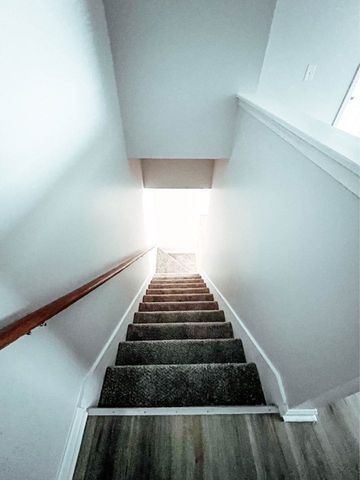 124 Ballygar St Apt F, Clarksville, TN 37043