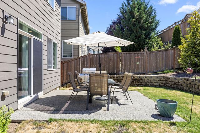 3906 Highlands Boulevard, Puyallup, WA 98372