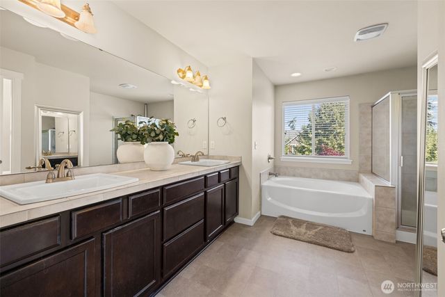 3906 Highlands Boulevard, Puyallup, WA 98372