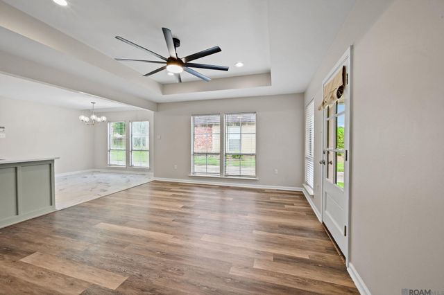 14212 Parkridge Dr, Prairieville, LA 70769