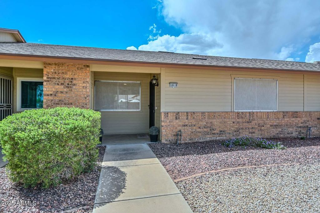18610 N MICA Drive, Sun City West, AZ 85375