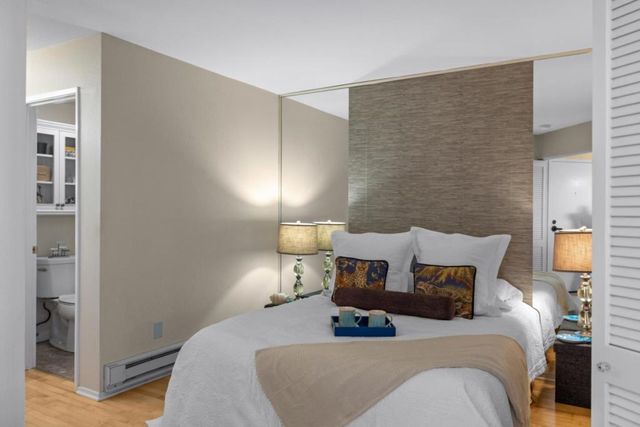 125 Surf Way 343, Monterey, CA 93940