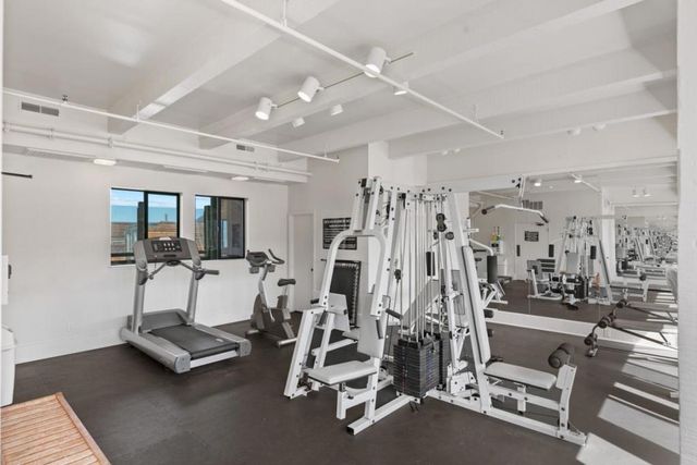 125 Surf Way 343, Monterey, CA 93940