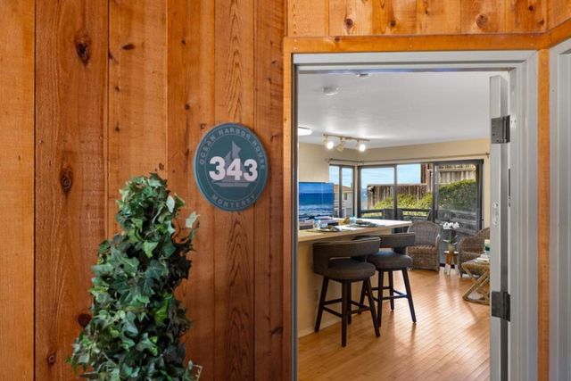 125 Surf Way 343, Monterey, CA 93940