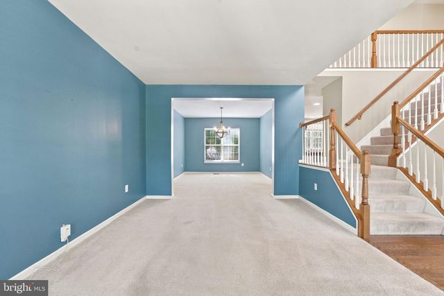 8368 TENBROOK DR, Gainesville, VA 20155
