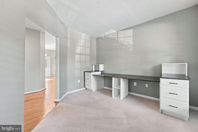 8368 TENBROOK DR, Gainesville, VA 20155