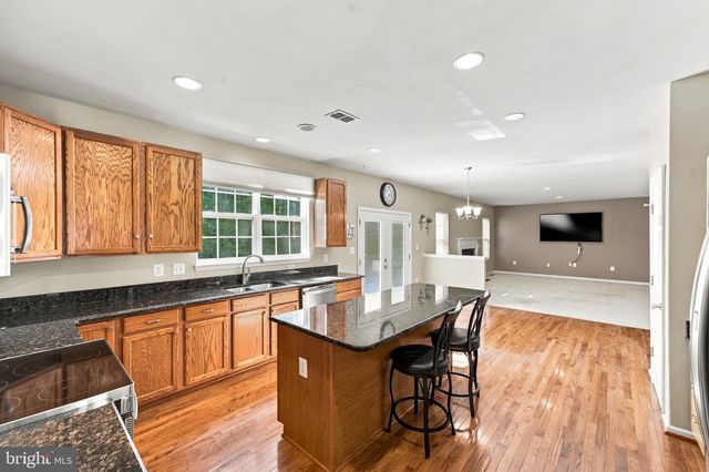8368 TENBROOK DR, Gainesville, VA 20155
