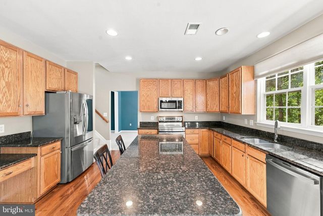 8368 TENBROOK DR, Gainesville, VA 20155