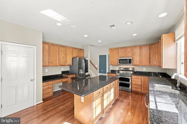 8368 TENBROOK DR, Gainesville, VA 20155
