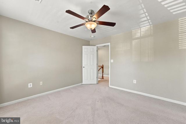 8368 TENBROOK DR, Gainesville, VA 20155