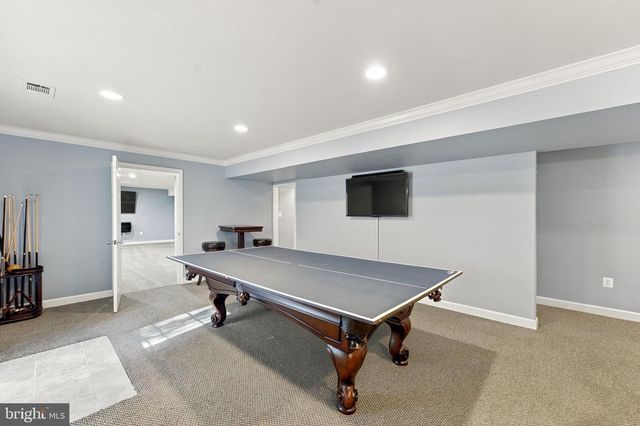 8368 TENBROOK DR, Gainesville, VA 20155