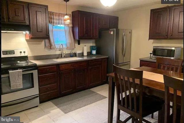3712 GREEN ST, Harrisburg, PA 17110