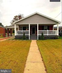3712 GREEN ST, Harrisburg, PA 17110