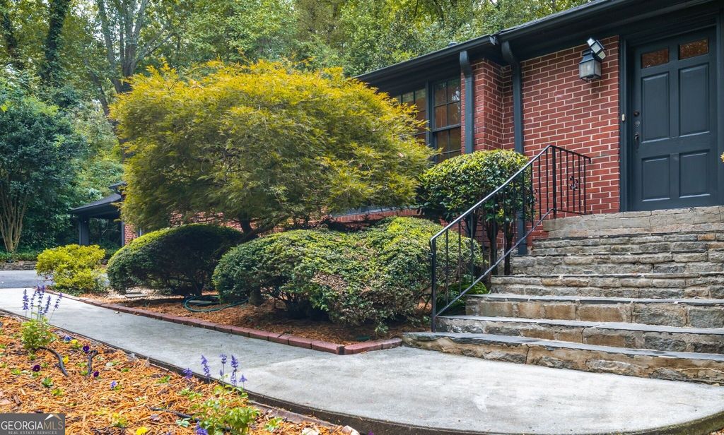 2320 Lavista Road NE, Atlanta, GA 30329 — photo 4