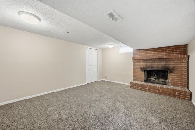 1621 8th Street S, Moorhead, MN 56560