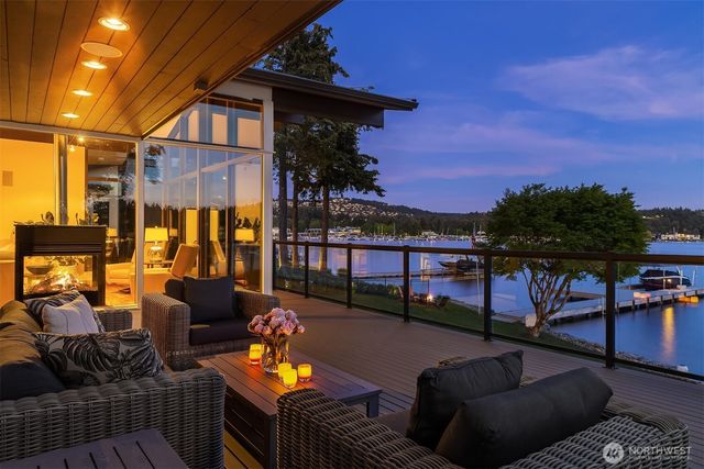 10929 SE Lake Road, Bellevue, WA 98004
