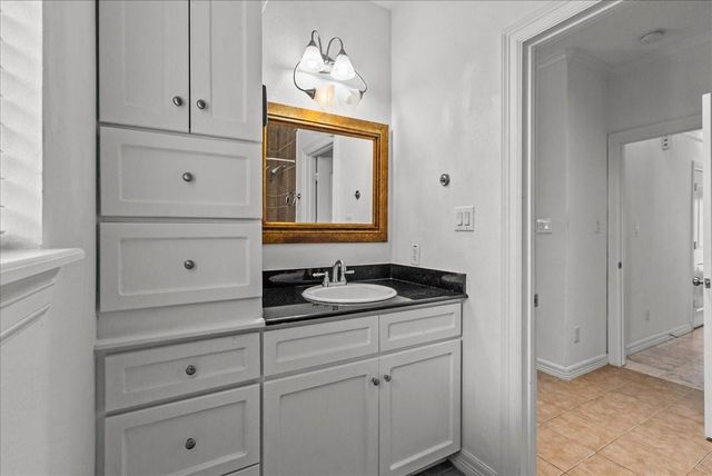 6118 Tyne Street, Houston, TX 77007