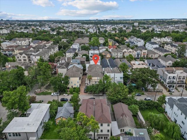 6118 Tyne Street, Houston, TX 77007