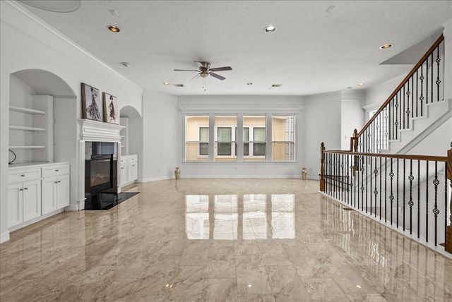 6118 Tyne Street, Houston, TX 77007