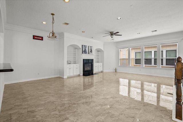 6118 Tyne Street, Houston, TX 77007