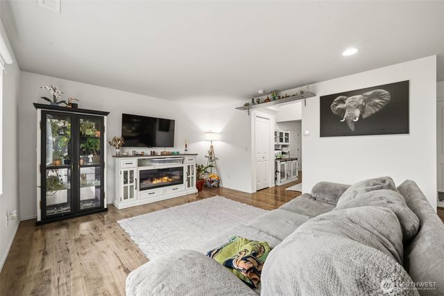 10307 Skyline Avenue, Granite Falls, WA 98252