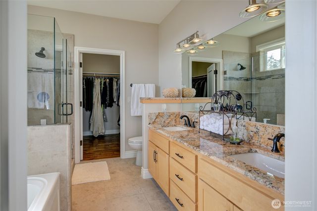 125 Sunrise Avenue SE, Ocean Shores, WA 98569