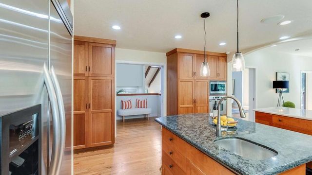 5 Ridge View Drive, Atherton, CA 94027