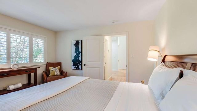 5 Ridge View Drive, Atherton, CA 94027