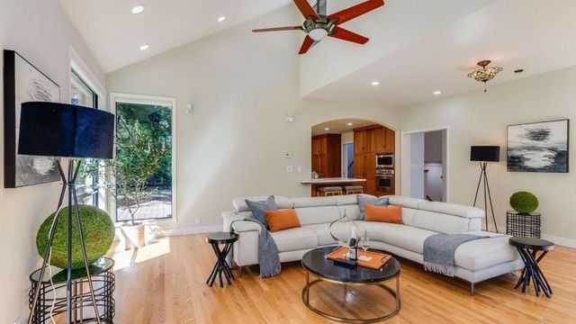 5 Ridge View Drive, Atherton, CA 94027