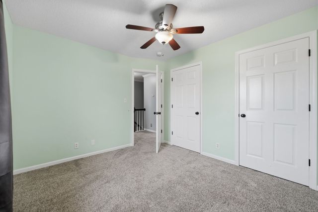 2550 Elkmont Dr, Clarksville, TN 37040