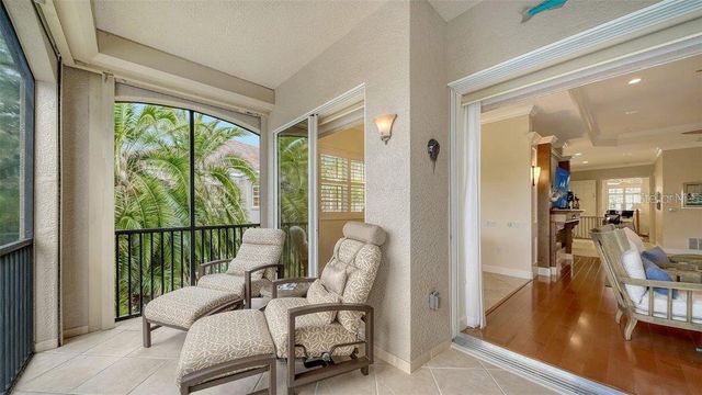 5208 PARISIENNE PLACE 202B33, Sarasota, FL 34238